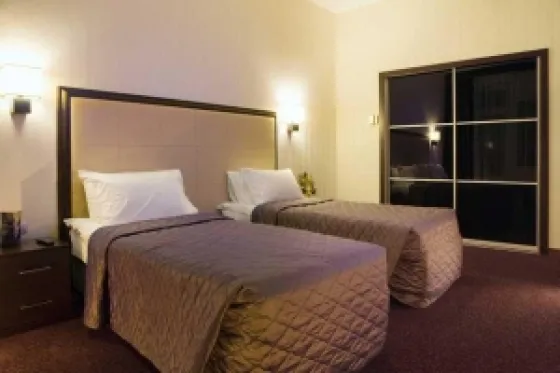 فضای اتاق های هتل تجاری چهار ستاره اروستار مسکو 73527