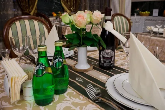 فضای رستورانی و صبحانه هتل جنتالیون مسکو 96669