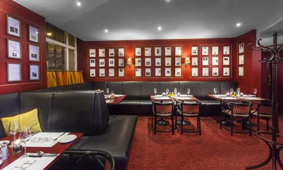 فضای رستورانی و صبحانه هتل آرت نووو پلیس سنت پترزبورگ 96814