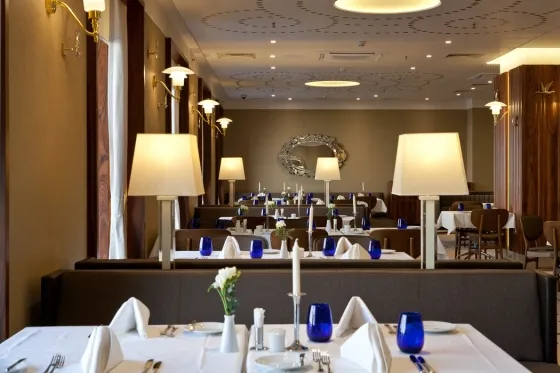 فضای رستورانی و صبحانه  هتل کرون پلازا لیگاوسکای سنت پترزبورگ 74347