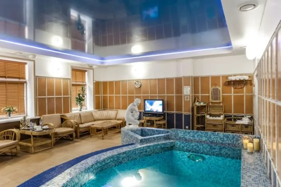 استخر  هتل آرکادیا سنت پترزبورگ 74390