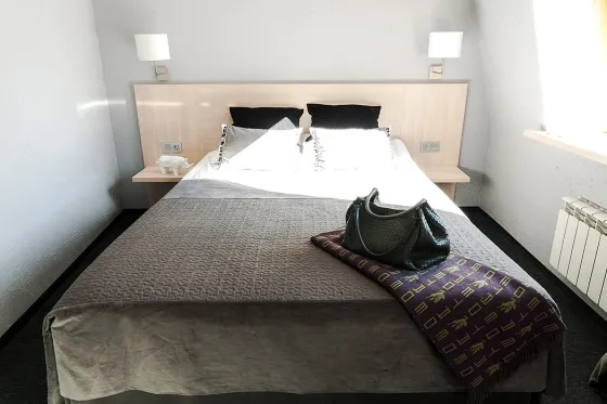 فضای اتاق های هتل برادران کارامازوف سنت پترزبورگ 74404