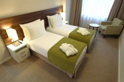 هتل چهار ستاره پارک لاین رسورت و SPA  سنت پترزبورگ - Parklane Resort and SPA hotel