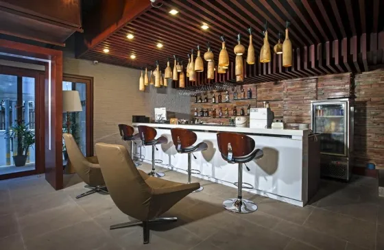 فضای سرگرمی هتل اومینی تاور بانکوک 65286