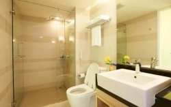 هتل چهار ستاره پاتایا سی ویو پاتایا - Pattaya Seaview Hotel