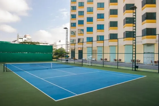 فضای سرگرمی هتل هالیدی این سیلوم بانکوک 66380