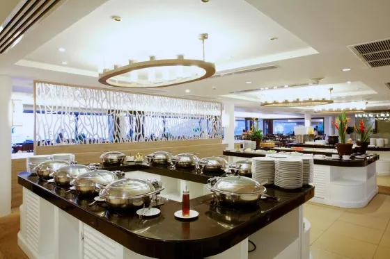 فضای رستورانی و صبحانه هتل سنتارا بلو مارین پوکت 67292