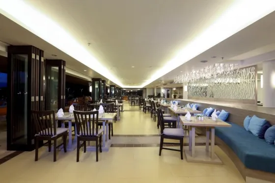 فضای رستورانی و صبحانه هتل سنتارا بلو مارین پوکت 67291