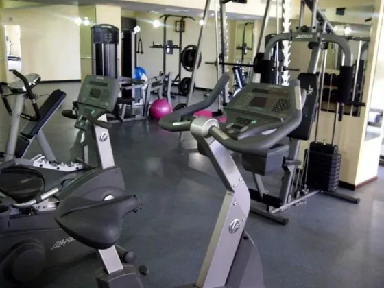 باشگاه ورزشی هتل کرون باکو 3198