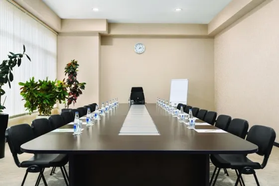 اتاق جلسات هتل دیز باکو 74715