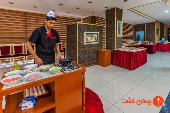 فضای رستورانی و صبحانه هتل گورود باکو - تصویر 20
