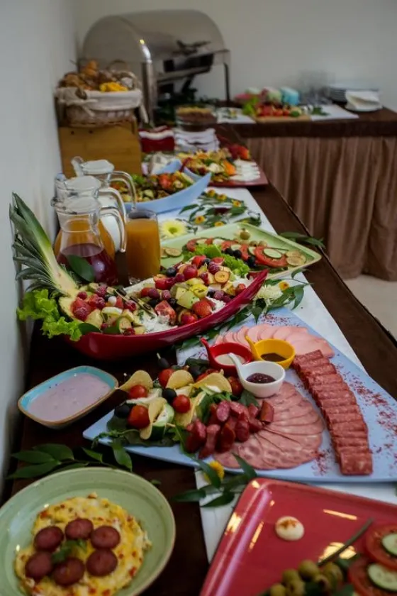 فضای رستورانی و صبحانه هتل کاسپین پالاس باکو 75674