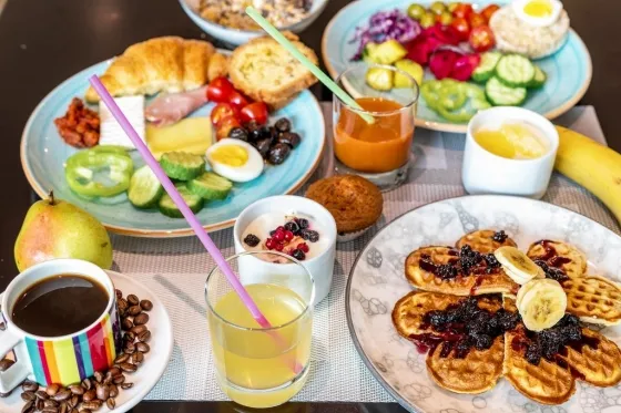 فضای رستورانی و صبحانه هتل پارک این بای رادیسون باکو 75727