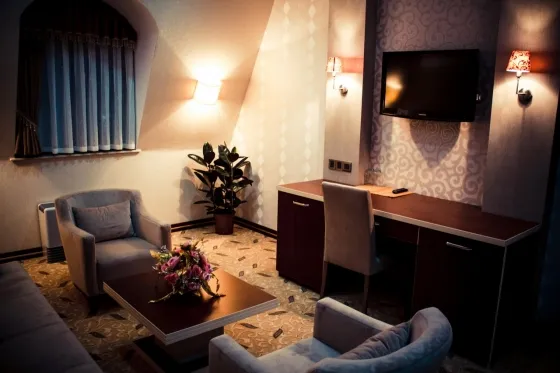 فضای اتاق های هتل گراند هتل باکو 3741