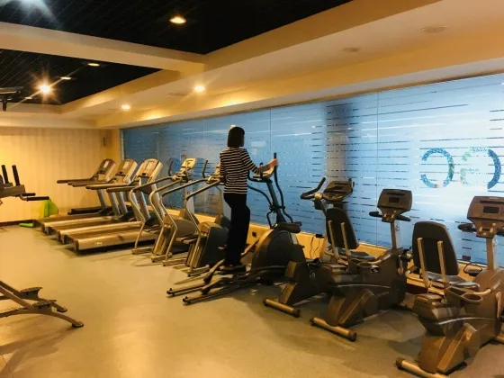 باشگاه ورزشی هتل گلدن کاست باکو 3819