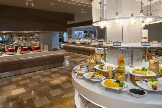 فضای رستورانی و صبحانه هتل باروت لارا آنتالیا 94270