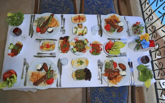 فضای رستورانی و صبحانه هتل لابراندا افسوس پرنسس کوش آداسی 94522