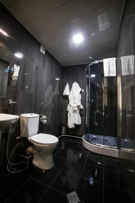 فضای اتاق های هتل ال پلازا تفلیس 76135