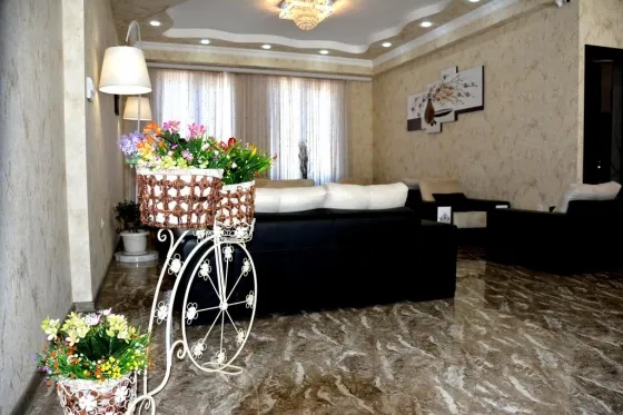 لابی هتل ال پلازا تفلیس 76133
