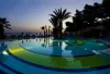 استخر هتل فانتاسیا دلوکس کوش آداسی 94721 100