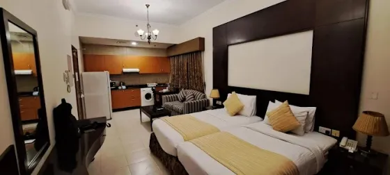 فضای اتاق های هتل آپارتمان عربیان درمیز دبی 197731