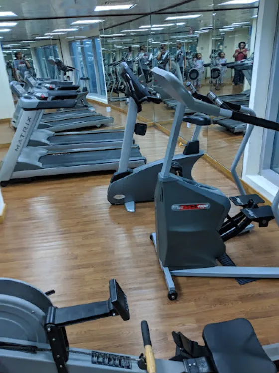 باشگاه ورزشی هتل آپارتمان های دیلاکس امارات کنکورد دبی 196802