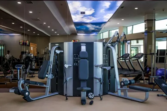 باشگاه ورزشی هتل رامادا باکو 4491