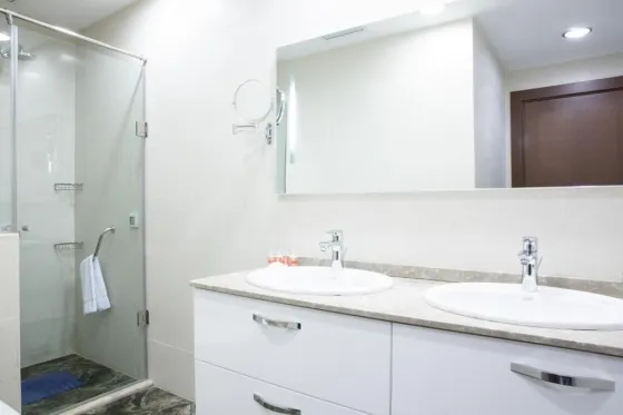 فضای اتاق های هتل استی بیرج باکو 4546