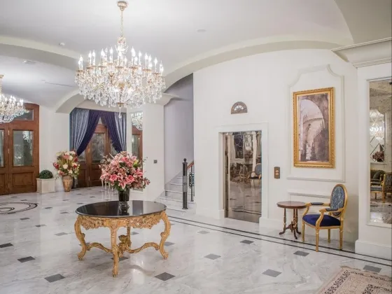 لابی هتل سفیر سیتی باکو 4642