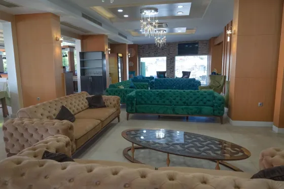 لابی هتل گرند شاهین کوش آداسی 95079