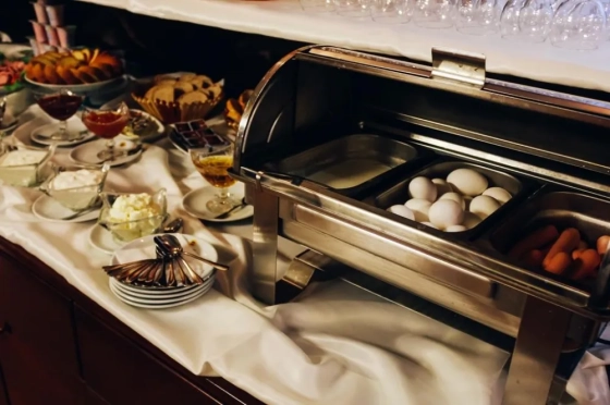 فضای رستورانی و صبحانه هتل گنجعلی پلازا باکو 5037