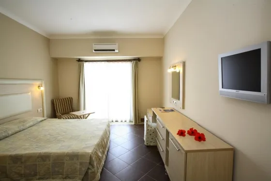 فضای اتاق های هتل فوراور کلاب بدروم 78705