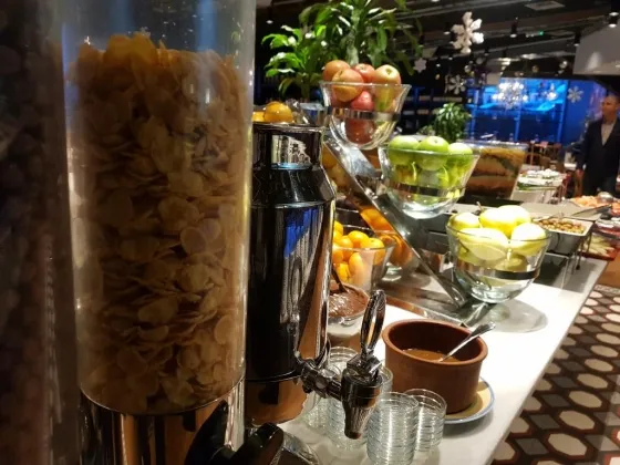 فضای رستورانی و صبحانه هتل مارمارا پرا استانبول 79487