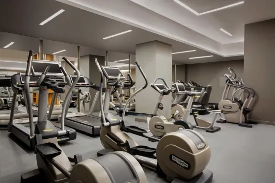 باشگاه ورزشی هتل کنراد استانبول 79671