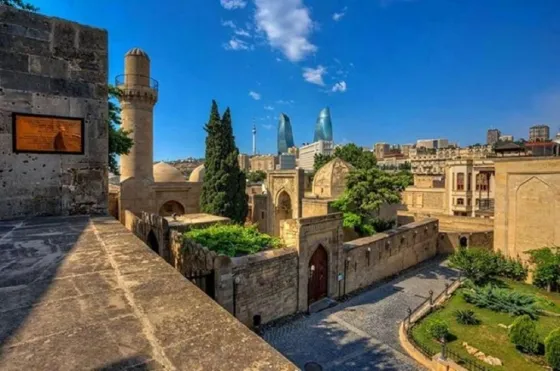 فضای بیرونی هتل اولد سیتی این باکو 5279