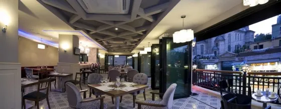 فضای رستورانی و صبحانه هتل اینپرا استانبول 80087