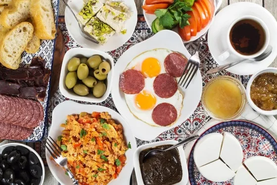 فضای رستورانی و صبحانه هتل گیز گالاسی باکو 5374