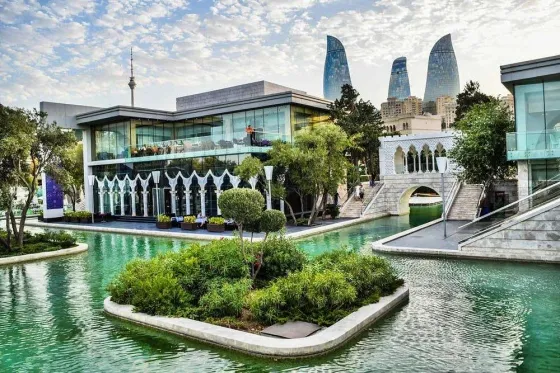تصویر 80993 مینی ونیز باکو