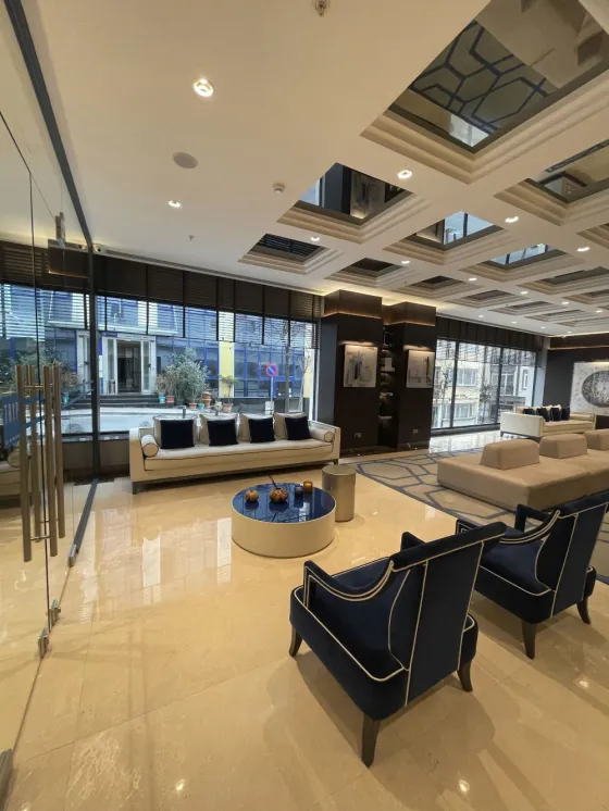 لابی هتل تریپ بای ویندهام استانبول 191644