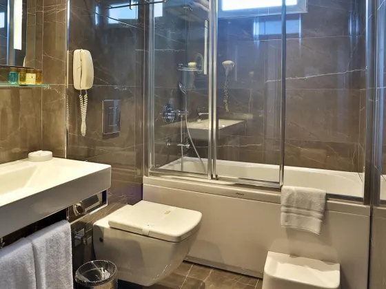 فضای اتاق های هتل زوریخ استانبول 5621