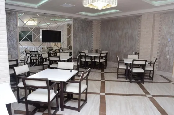 فضای رستورانی و صبحانه هتل رز این باکو 82084