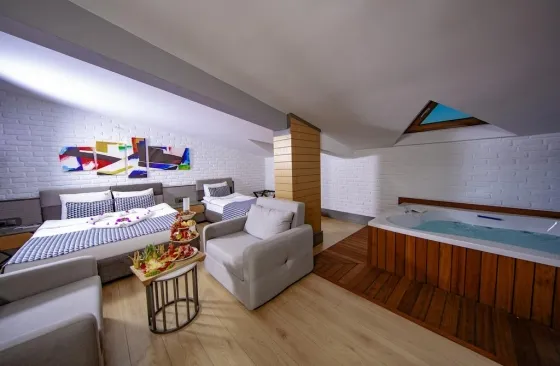 فضای اتاق های هتل لارن فمیلی اند اسپا آنتالیا 82314