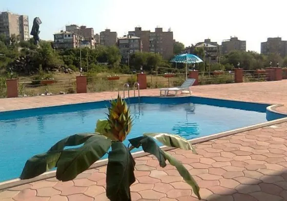 استخر هتل نورک رزیدنس ایروان 82911