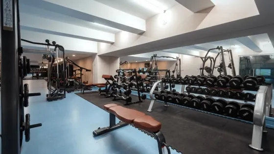 باشگاه ورزشی هتل میدتاون باکو 83477