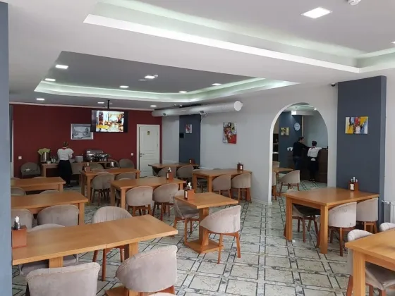 فضای رستورانی و صبحانه هتل زمزم باکو 83702