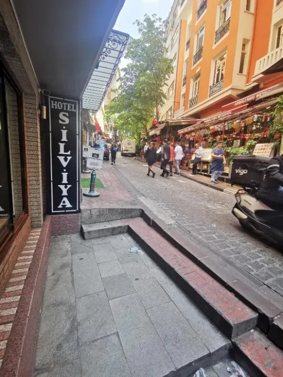 نمای بیرونی هتل سیلویا استانبول 190457