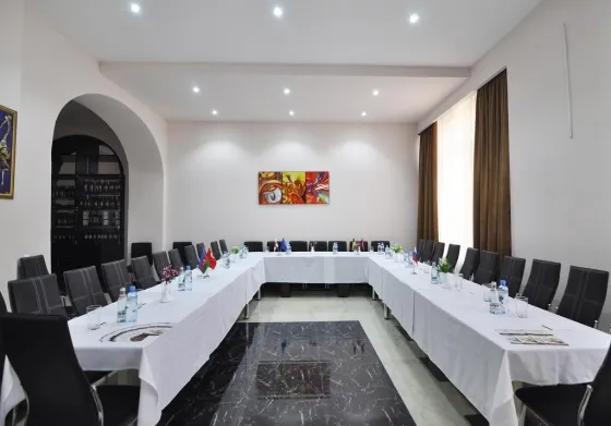 اتاق جلسات هتل مارگو پالاس تفلیس 85049