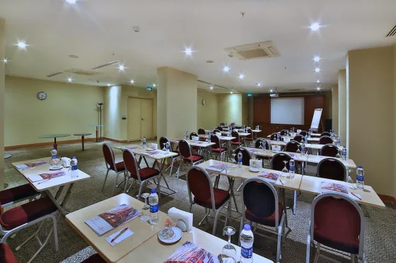 تصویر 85223 اتاق جلسات هتل رامادا ویندهام اولد سیتی استانبول