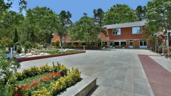 تصویر 96137 فضای بیرونی هتل بلوط تهران