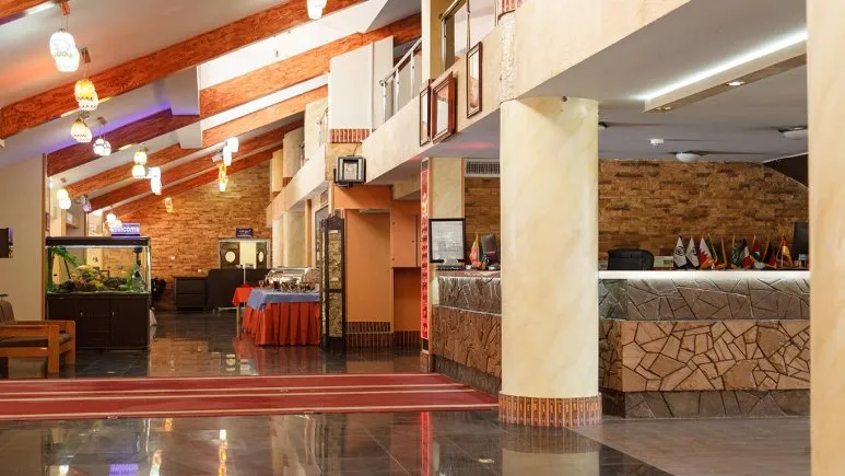 لابی هتل ایرانگردی جهانگردی میگون تهران 86832